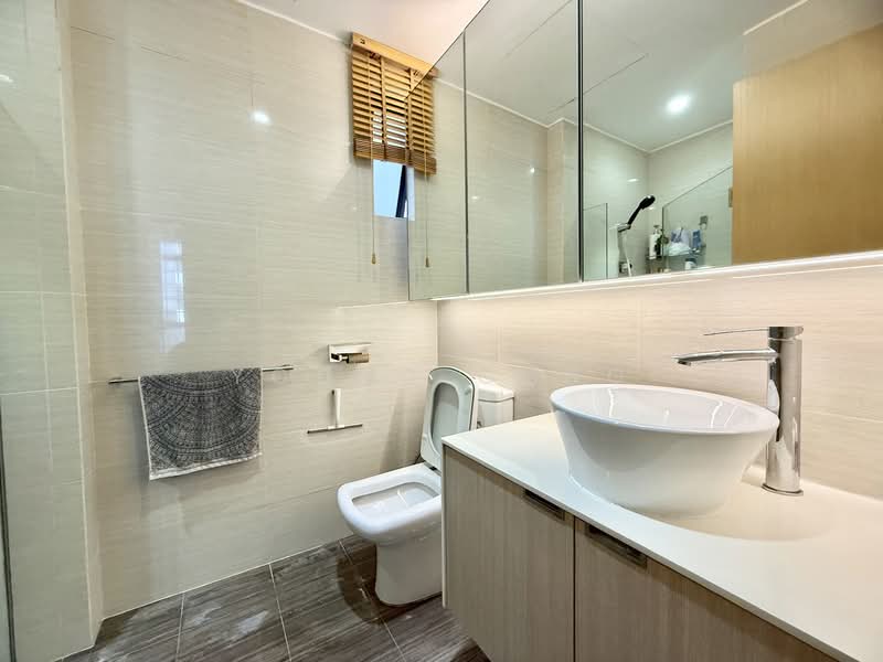 Eastpoint Green, 5 Simei Street 3, Room Rental, 108 sqft, Condominium For Rent, by Young Chng, 500101291 - Bathroom - PropertyGuru.com.sg