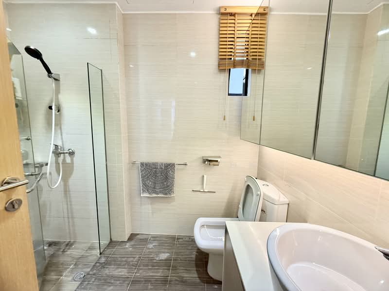 Eastpoint Green, 5 Simei Street 3, Room Rental, 108 sqft, Condominium For Rent, by Young Chng, 500101291 - Bathroom - PropertyGuru.com.sg