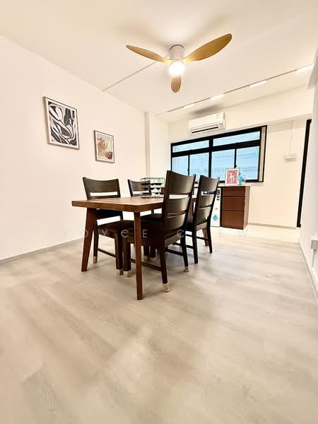 875 Woodlands Street 82, 875 Woodlands Street 82, 2 Bedrooms, 700 sqft, HDB Flat For Rent, by Joyce Chew, 500101295 - Dining Room - PropertyGuru.com.sg