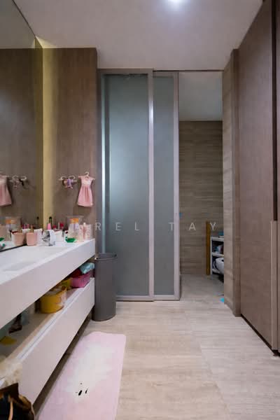 Seletar Park Residence Condominium For Sale at S$ 980,000 | PropertyGuru Singapore - Bathroom