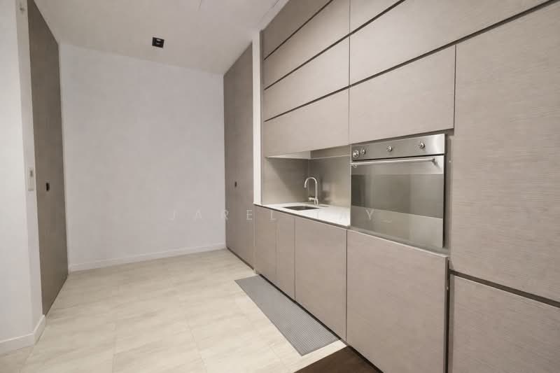 Seletar Park Residence Condominium For Sale at S$ 980,000 | PropertyGuru Singapore - Kitchen