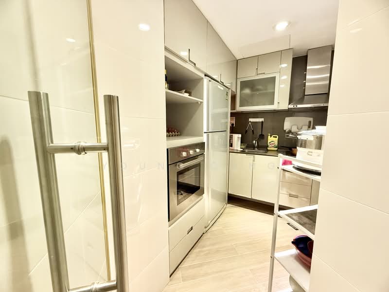 Eastpoint Green, 5 Simei Street 3, Room Rental, 200 sqft, Condominium For Rent, by Young Chng, 500101303 - Kitchen - PropertyGuru.com.sg