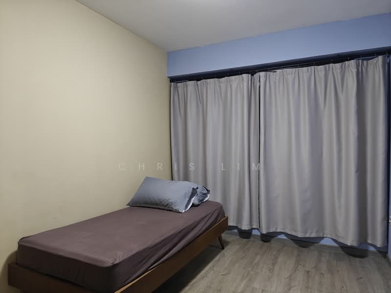 293D Compassvale Crescent HDB Flat For Sale at S$ 750,000 | PropertyGuru Singapore - Bedroom