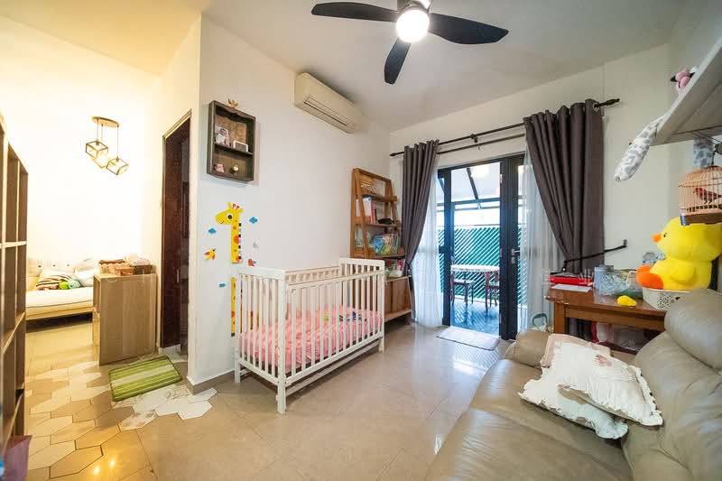 Freehold Corner Terrace Upper Thomson Near Mayflower MRT, , 10+ Bedrooms, 6,500 sqft, Corner Terrace For Sale, by Chia Yei (CY) 佳业, 500101307 - Living Room - PropertyGuru.com.sg