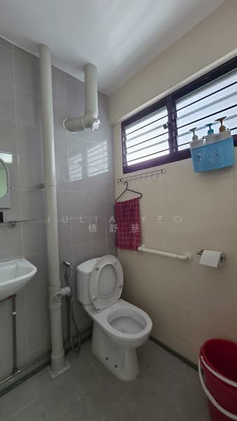 120 Potong Pasir Avenue 1, 120 Potong Pasir Avenue 1, 2 Bedrooms, 721 sqft, HDB Flat For Sale, by Julia Yeo 杨舒慧, 500101349 - PropertyGuru.com.sg