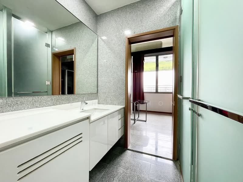 Watertown Condominium For Sale at S$ 990,000 | PropertyGuru Singapore - Bathroom