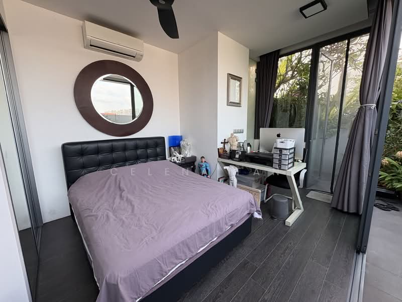 Opera Estate Terraced House For Sale at S$ 5,290,000 | PropertyGuru Singapore - Master Bedroom