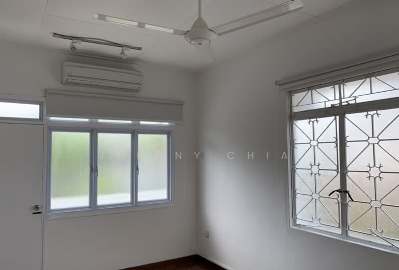 Bukit Timah Landed House Near Raffles Girls, Bukit Timah Road, Dunearn Road, Watten Park , Watten Terrace, Watten Close, 3 Bedrooms, 4,000 sqft, Semi-Detached House For Rent, by Johnny Chia, 500101366 - Interior - PropertyGuru.com.sg