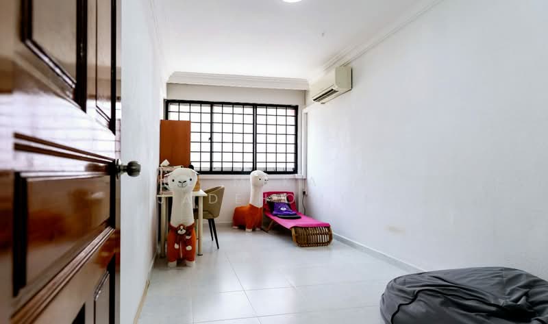 444 Hougang Avenue 8, 444 Hougang Avenue 8, 3 Bedrooms, 1,108 sqft, HDB Flat For Sale, by Ed Mika @ Jadehomes, 500101371 - Interior - PropertyGuru.com.sg