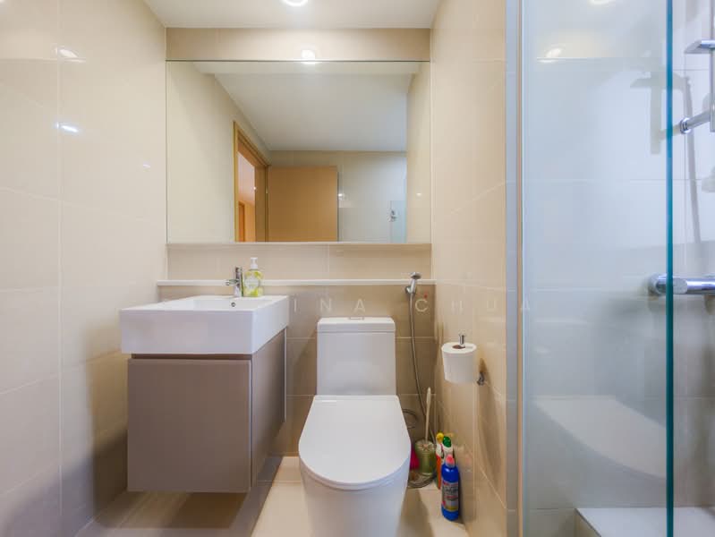 Twin Waterfalls, 120 Punggol Walk, 4 Bedrooms, 1,238 sqft, Executive Condominium For Sale, by Sabrina Chua, 500101392 - Bathroom - PropertyGuru.com.sg