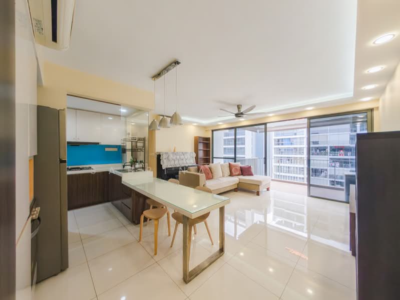 Twin Waterfalls, 120 Punggol Walk, 4 Bedrooms, 1,238 sqft, Executive Condominium For Sale, by Sabrina Chua, 500101392 - Living Room - PropertyGuru.com.sg