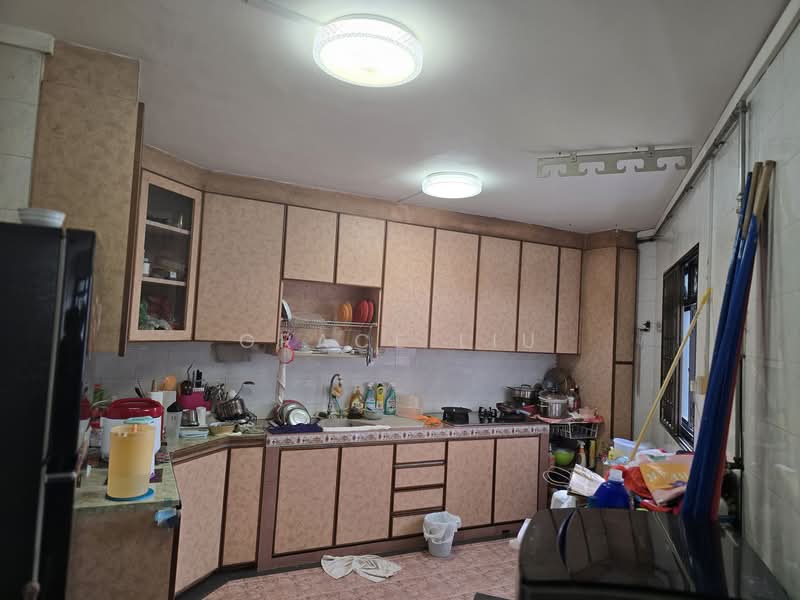 121 Rivervale Drive, 121 Rivervale Drive, 3 Bedrooms, 1,184 sqft, HDB Flat For Sale, by Grace Liu, 500101396 - Kitchen - PropertyGuru.com.sg