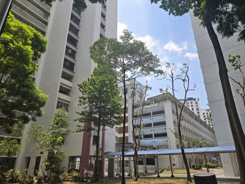 121 Rivervale Drive, 121 Rivervale Drive, 3 Bedrooms, 1,184 sqft, HDB Flat For Sale, by Grace Liu, 500101396 - Exterior - PropertyGuru.com.sg