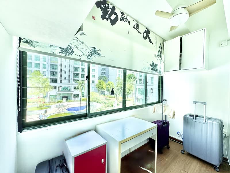 4 bedroom unit near Beauty World MRT and Pei Hwa Primary, , 4 Bedrooms, 1,033 sqft, Condominium For Rent, by Benny Ng, 500101407 - Balcony - PropertyGuru.com.sg
