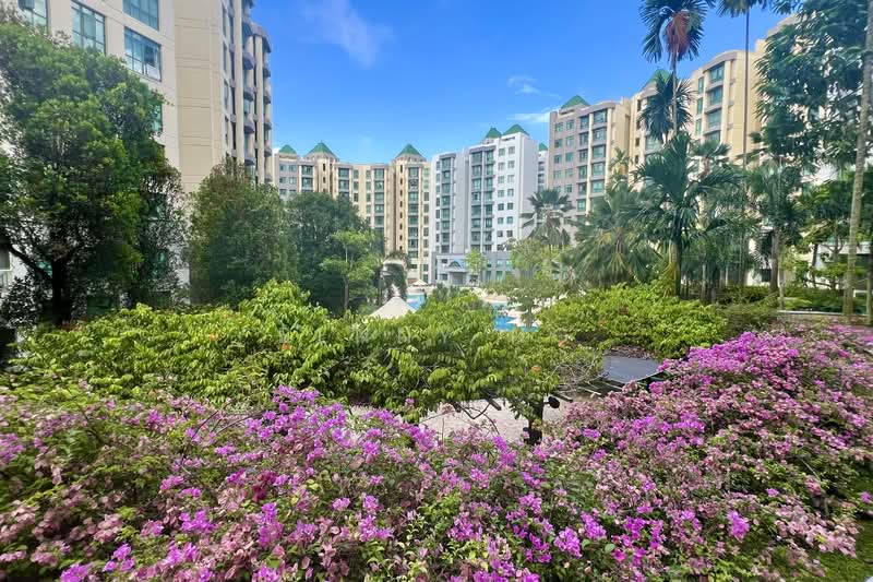 4 bedroom unit near Beauty World MRT and Pei Hwa Primary, , 4 Bedrooms, 1,033 sqft, Condominium For Rent, by Benny Ng, 500101407 - Estate Landscape - PropertyGuru.com.sg