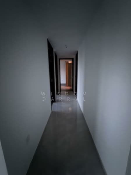 Tembusu Grand, 94 Jalan Tembusu, 3 Bedrooms, 990 sqft, Condominium For Rent, by Wisdom Darryl, 500101408 - Corridor - PropertyGuru.com.sg