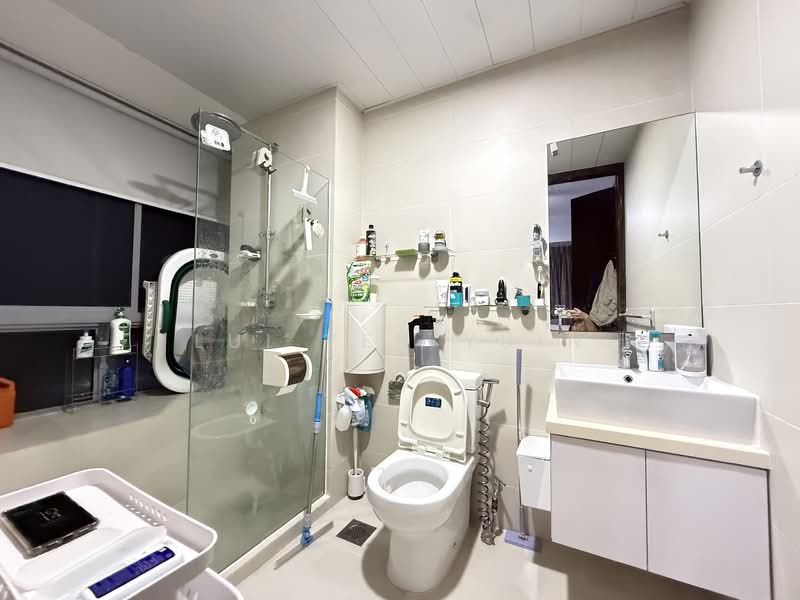 The Lenox, 398 Changi Road, 3 Bedrooms, 872 sqft, Apartment For Rent, by Lui Yen Yuin, 500101410 - Bathroom - PropertyGuru.com.sg