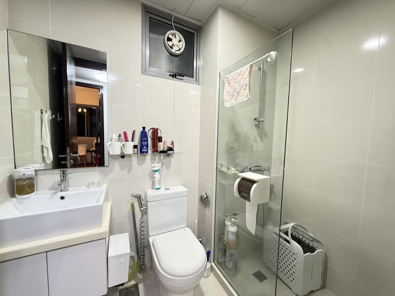 The Lenox, 398 Changi Road, 3 Bedrooms, 872 sqft, Apartment For Rent, by Lui Yen Yuin, 500101410 - Bathroom - PropertyGuru.com.sg