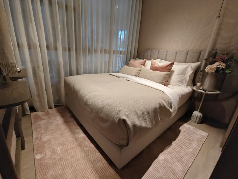 Pinery Residences Condominium For Sale at S$ 3,077,000 | PropertyGuru Singapore - Bedroom