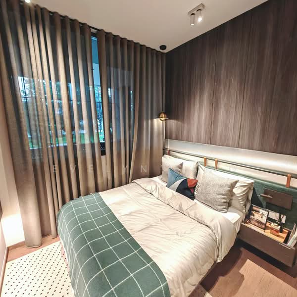 The Continuum Condominium For Sale at S$ 2,130,000 | PropertyGuru Singapore - Bedroom