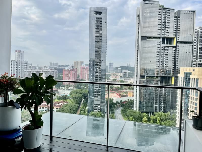 The Crest, 101 Prince Charles Crescent, 4 Bedrooms, 1,518 sqft, Condominium For Rent, by Angel Luo, 500101420 - Balcony - PropertyGuru.com.sg