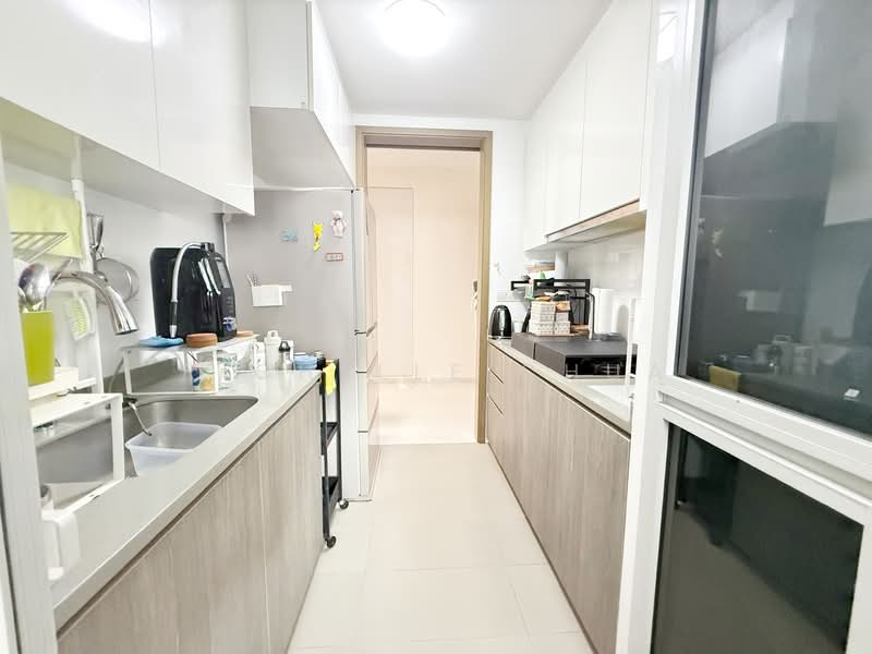 CityLife @ Tampines, 51 Tampines Central 7, 3 Bedrooms, 1,195 sqft, Executive Condominium For Sale, by Richelle Chua, 500101423 - Kitchen - PropertyGuru.com.sg