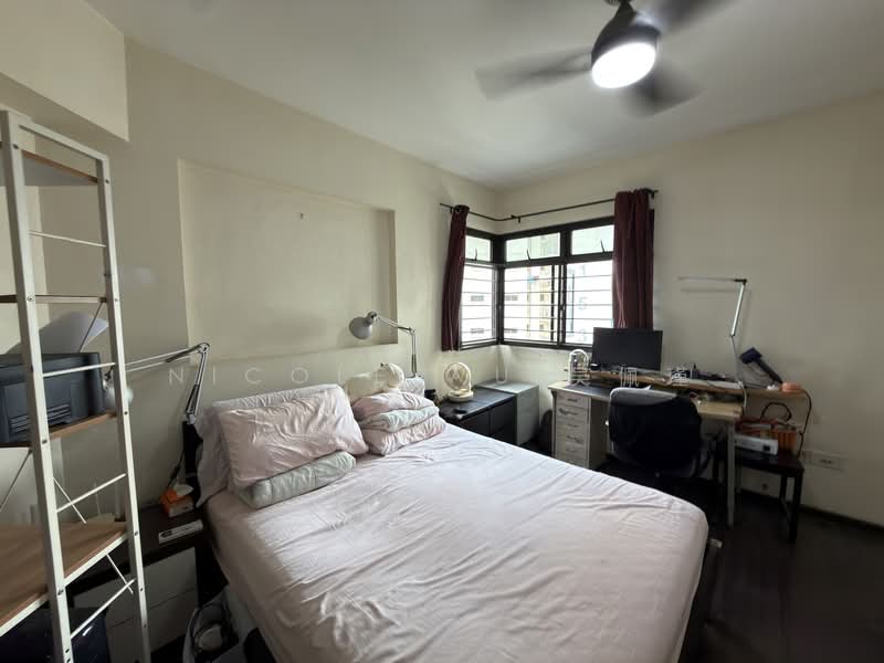 152 Rivervale Crescent, 152 Rivervale Crescent, 3 Bedrooms, 979 sqft, HDB Flat For Sale, by Nicole Wu 吴佩瑾, 500101425 - PropertyGuru.com.sg