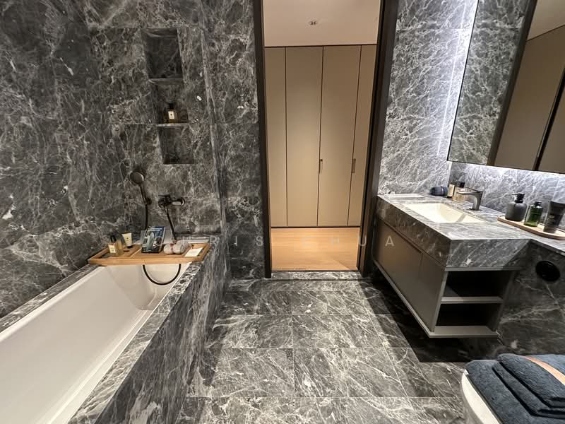 MEYER BLUE Condominium For Sale at S$ 5,338,000 | PropertyGuru Singapore - Bathroom
