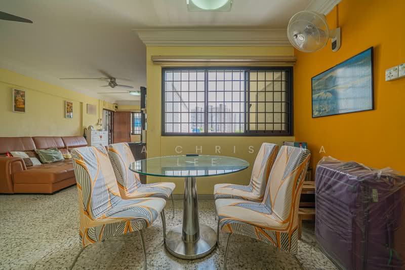 160 Bukit Batok Street 11, 160 Bukit Batok Street 11, 3 Bedrooms, 1,130 sqft, HDB Flat For Sale, by Laura Christina Lee, 500101435 - Living Room - PropertyGuru.com.sg