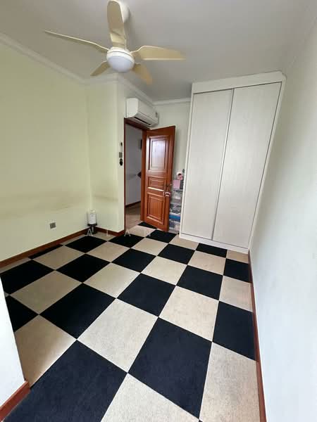 Tai Keng Place, , 5 Bedrooms, 6,500 sqft, Corner Terrace For Sale, by Alan Lim, 500101446 - Bedroom - PropertyGuru.com.sg