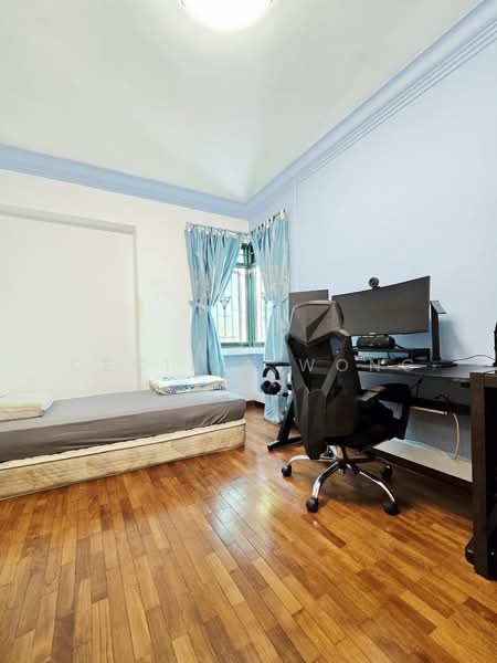 256 Compassvale Road HDB Flat For Sale at S$ 688,000 | PropertyGuru Singapore - Bedroom