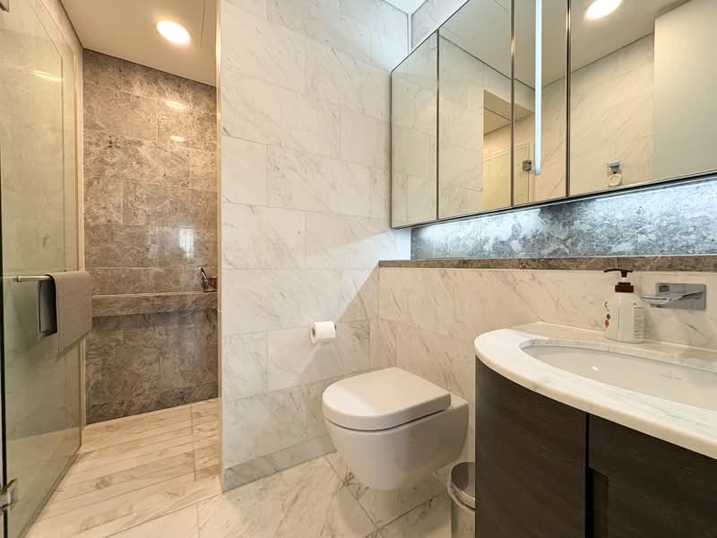 DUO Residences, 1 Fraser Street, 2 Bedrooms, 1,012 sqft, Apartment For Rent, by June Ling, 500101483 - Bathroom - PropertyGuru.com.sg