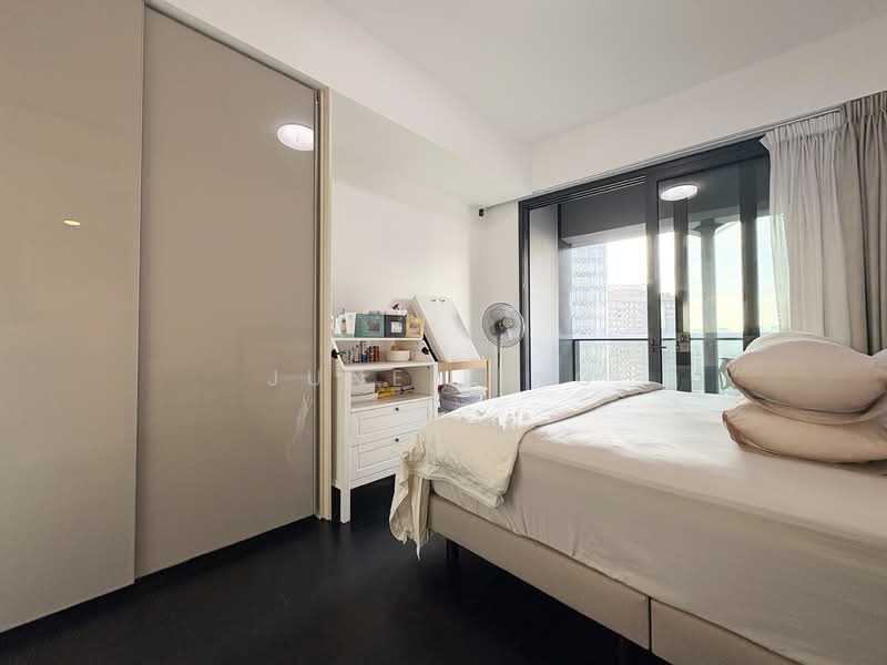 DUO Residences, 1 Fraser Street, 2 Bedrooms, 1,012 sqft, Apartment For Rent, by June Ling, 500101483 - Bedroom - PropertyGuru.com.sg