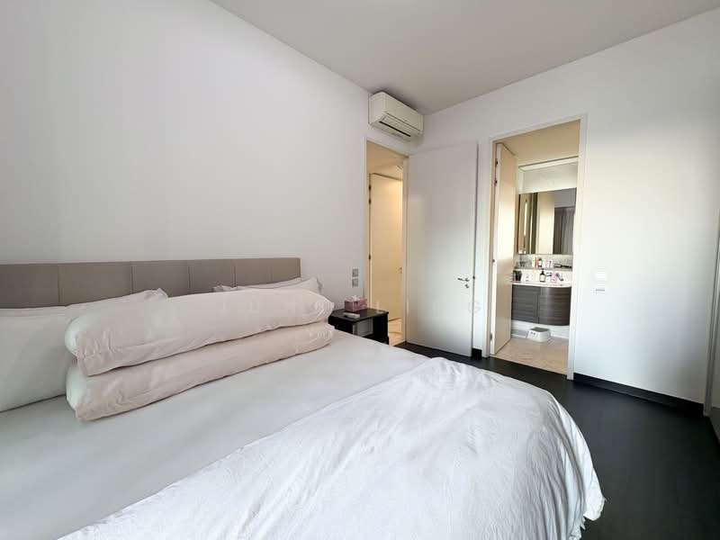 DUO Residences, 1 Fraser Street, 2 Bedrooms, 1,012 sqft, Apartment For Rent, by June Ling, 500101483 - Bedroom - PropertyGuru.com.sg