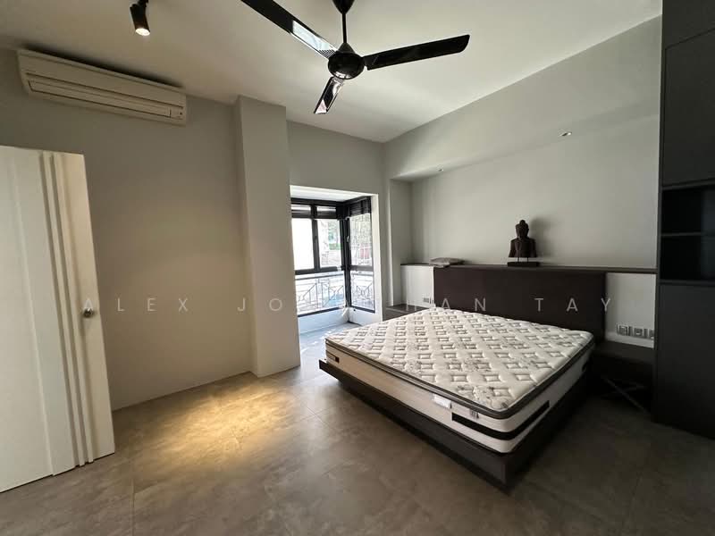 Sunrise Avenue, Sunrise Avenue, 4 Bedrooms, 3,265 sqft, Semi-Detached House For Sale, by Alex Jonathan Tay, 500101490 - Bedroom - PropertyGuru.com.sg