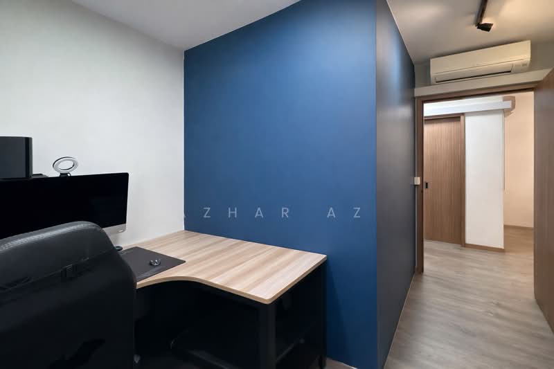 468A Bukit Batok West Avenue 9 HDB Flat For Sale at S$ 670,000 | PropertyGuru Singapore - Study