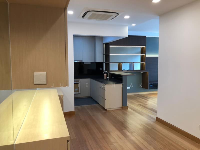 Robertson 100, 100 Robertson Quay, 2 Bedrooms, 936 sqft, Apartment For Rent, by Julie Cheak, 500101499 - Dining Hall Open Concept Kitchen - PropertyGuru.com.sg