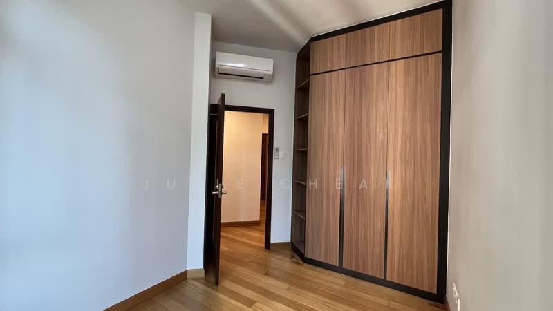 Robertson 100, 100 Robertson Quay, 2 Bedrooms, 936 sqft, Apartment For Rent, by Julie Cheak, 500101499 - 2nd Bedroom  - PropertyGuru.com.sg
