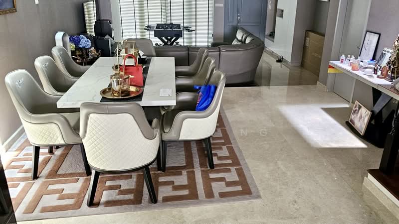 Barker Road, Barker Road, 5 Bedrooms, 3,500 sqft, Terraced House For Sale, by Jerlyn Ng, 500101508 - Living Room - PropertyGuru.com.sg
