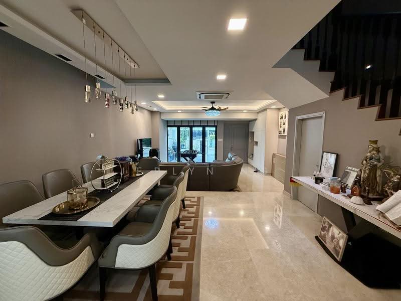 Barker Road, Barker Road, Newton / Novena, 5 Bedrooms, 3,500 sqft, Terraced House For Sale, by Jerlyn Ng, 500101508 - Living Room - PropertyGuru.com.sg