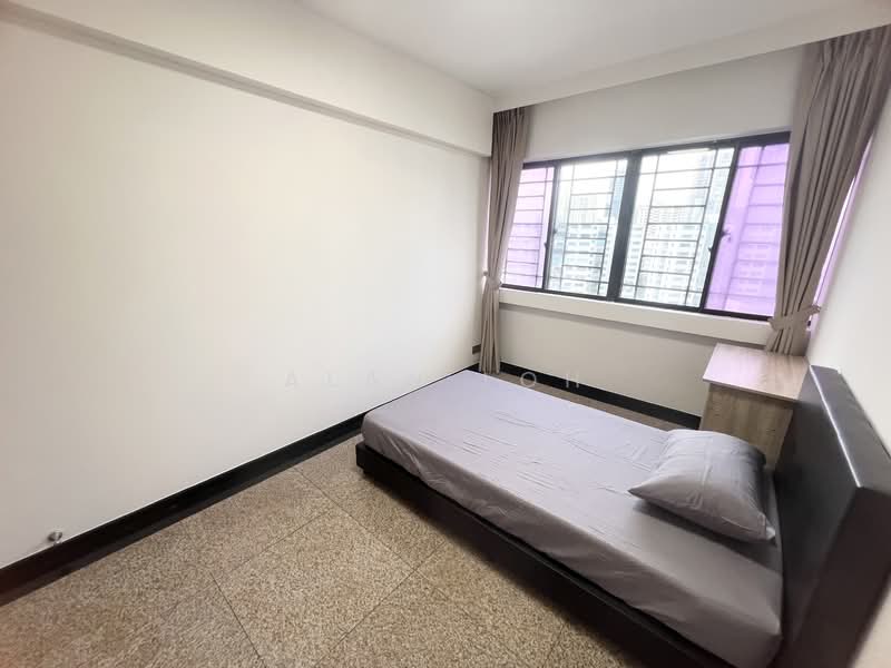Lucky Plaza, 304 Orchard Road, Room Rental, 100 sqft, Apartment For Rent, by Alan Loh, 500101510 - Bedroom - PropertyGuru.com.sg