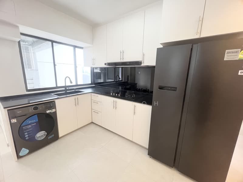 Lucky Plaza, 304 Orchard Road, Room Rental, 110 sqft, Apartment For Rent, by Alan Loh, 500101511 - PropertyGuru.com.sg