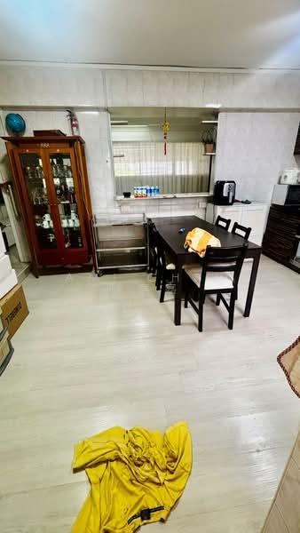 611 Clementi West Street 1, 611 Clementi West Street 1, Room Rental, 250 sqft, HDB Flat For Rent, by Ami Chen 陳嘉嘉, 500101515 - Dining Room - PropertyGuru.com.sg