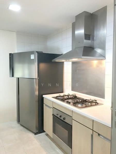 The Shelford, 1 Shelford Road, 3 Bedrooms, 1,786 sqft, Condominium For Rent, by Lynn Er, 500101517 - Kitchen - PropertyGuru.com.sg