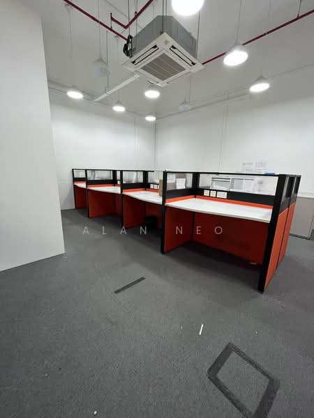 Pantech Business Hub, 194 Pandan Loop, 2,099 sqft, Factory / Workshop (B2) For Rent, by Alan Neo, 500101522 - Interior - CommercialGuru.com.sg