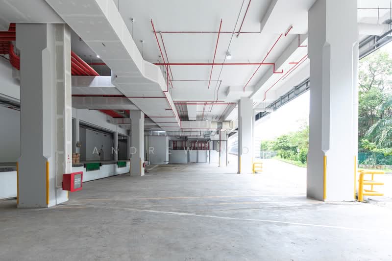 Pantech Business Hub, 196 Pandan Loop, 1,163 sqft, Factory / Workshop (B2) For Sale, by Andrew Wong, 500101524 - Exterior - CommercialGuru.com.sg