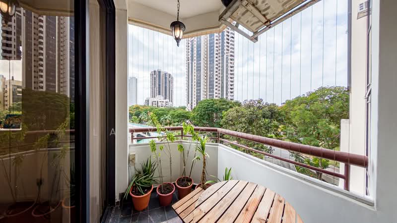 Bayshore Park Condominium For Sale at S$ 1,400,000 | PropertyGuru Singapore - Balcony