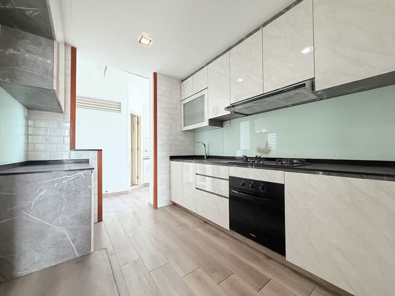 Lilydale Condominium For Sale at S$ 1,760,000 | PropertyGuru Singapore - Kitchen
