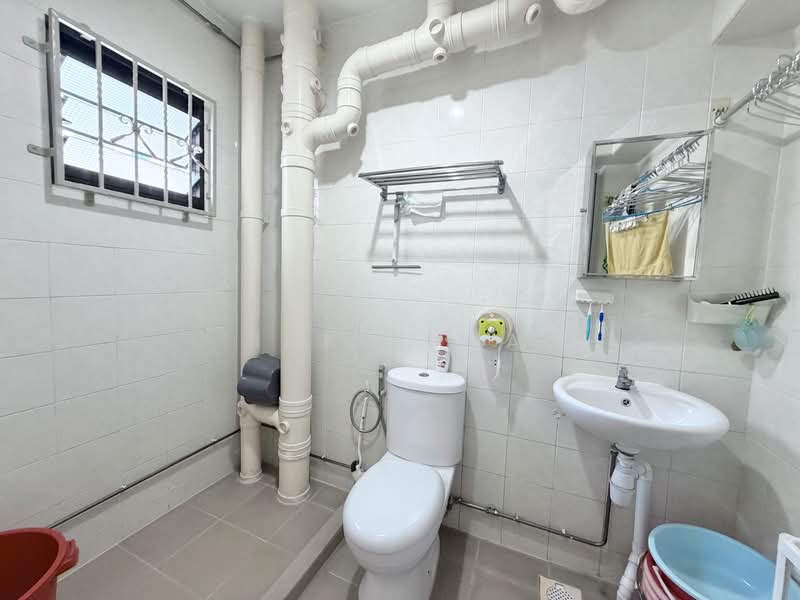 191A Rivervale Drive, 191A Rivervale Drive, Room Rental, 150 sqft, HDB Flat For Rent, by Ink Chua, 500101556 - Bathroom - PropertyGuru.com.sg