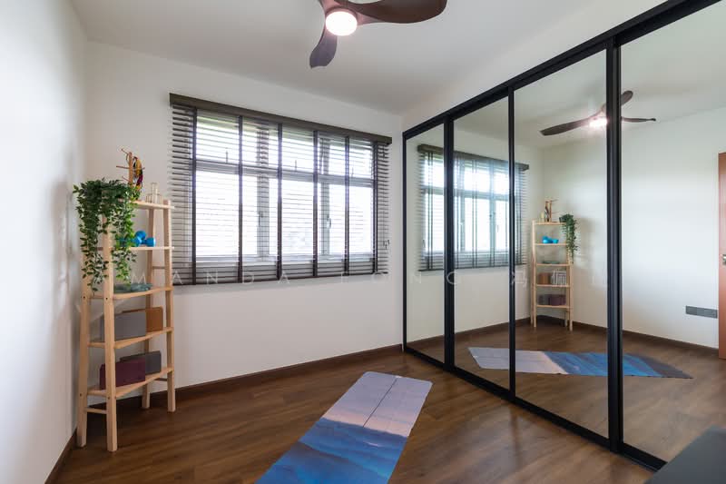 70A Telok Blangah Heights HDB Flat For Sale at S$ 765,000 | PropertyGuru Singapore - Bedroom